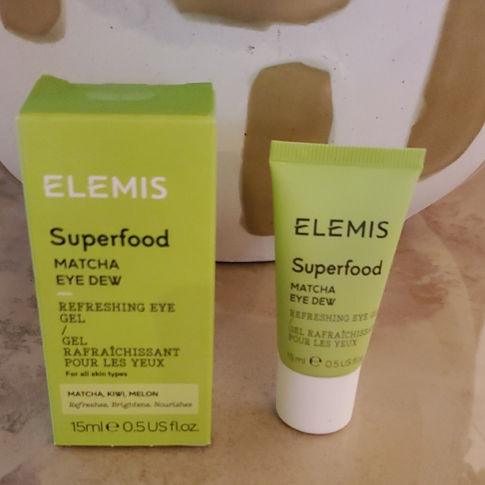 Elemis Superfood Matcha Eye Dew Gel